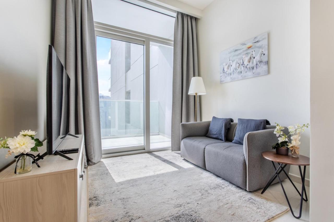 Reva Residences - One Bedroom Apartment By The S Holiday Homes Dubái Exterior foto